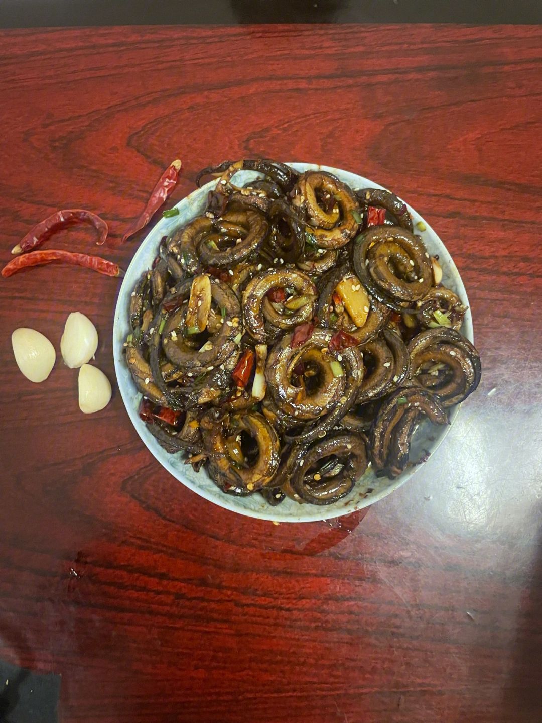 盘鳝的做法(盘鳝的做法视频教程)